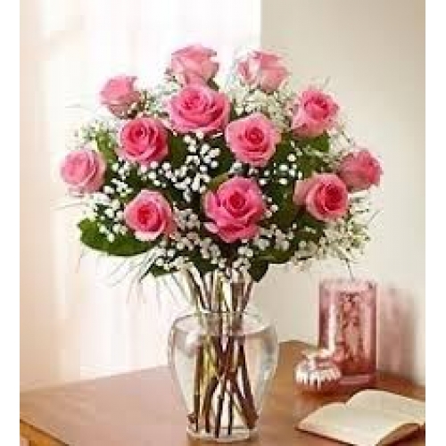 Lucky In Love - 12 Stems In Vase